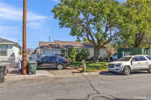 524 W Ramona