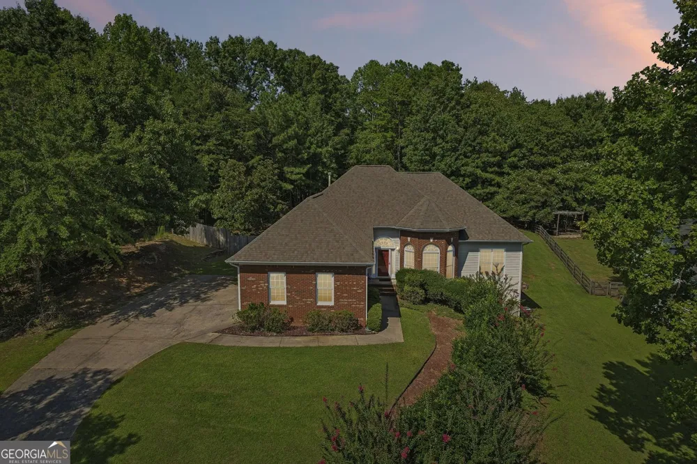 7590 Golden Sands DR Cumming, GA 30041