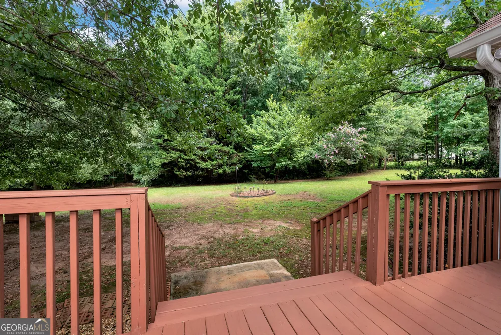 817 Bluejay WAY Winder, GA 30680