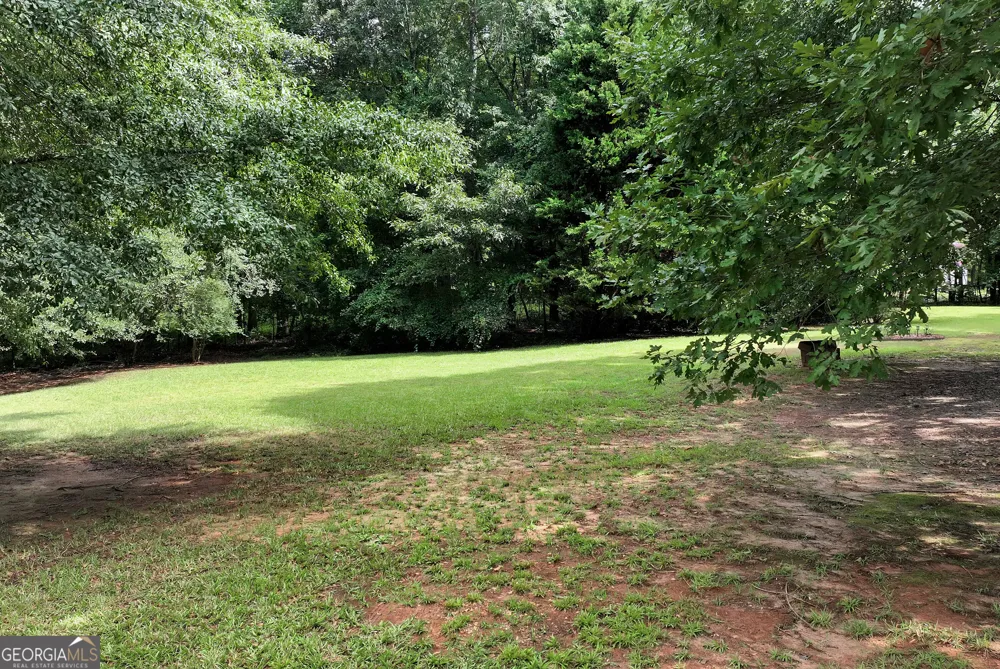 817 Bluejay WAY Winder, GA 30680
