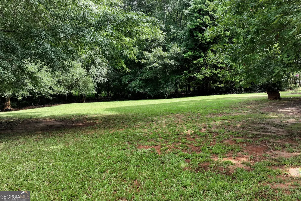 817 Bluejay WAY Winder, GA 30680