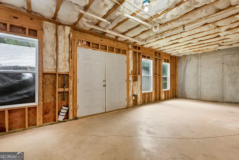 817 Bluejay WAY Winder, GA 30680