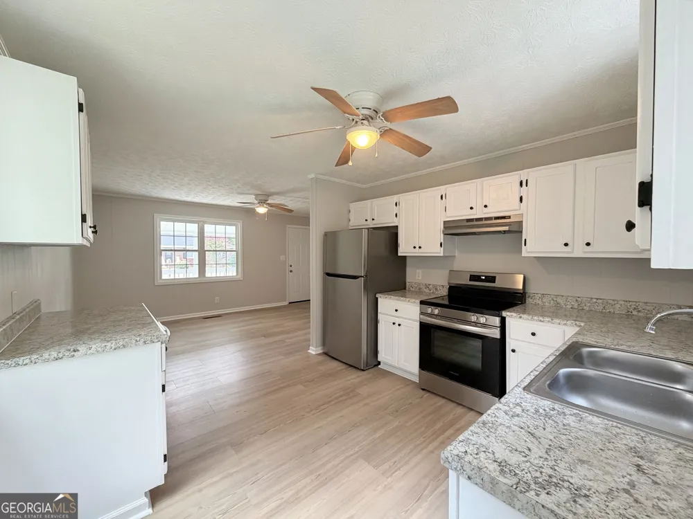 1282 Kesler RD Winder, GA 30680