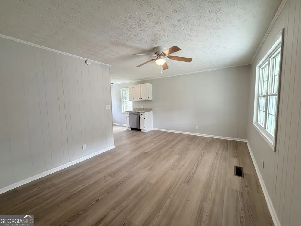 1282 Kesler RD Winder, GA 30680