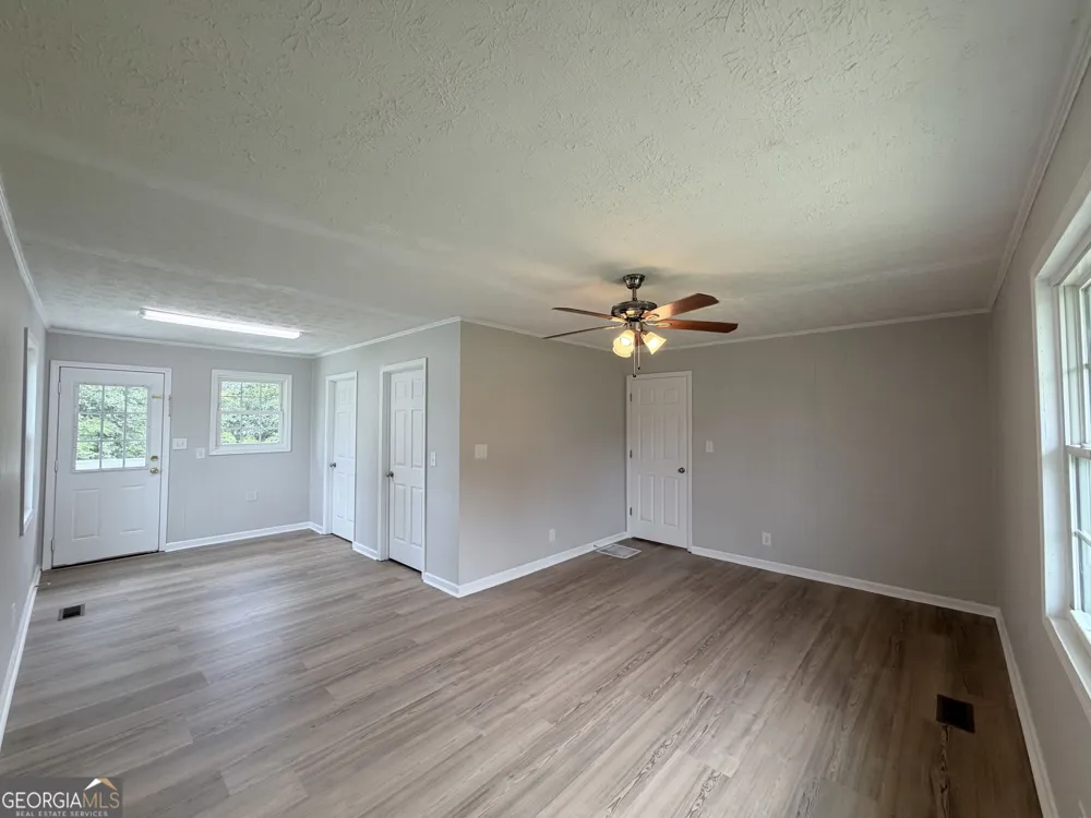 1282 Kesler RD Winder, GA 30680