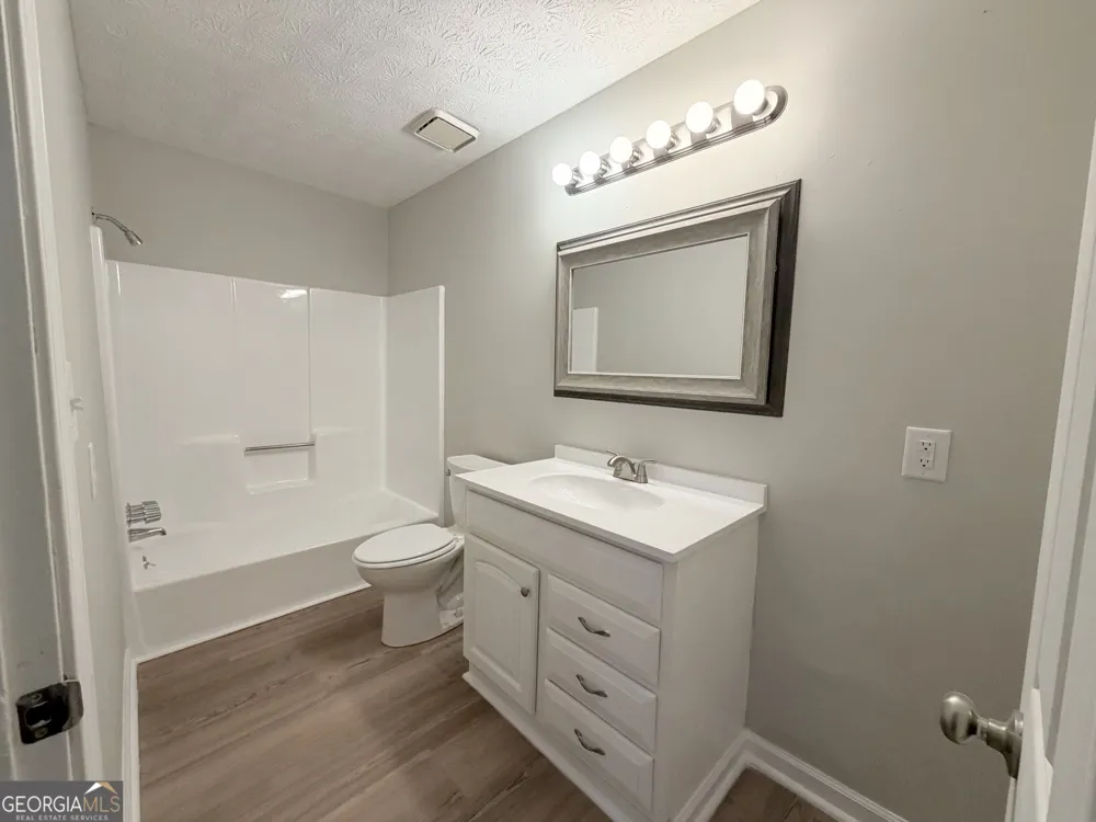 1282 Kesler RD Winder, GA 30680
