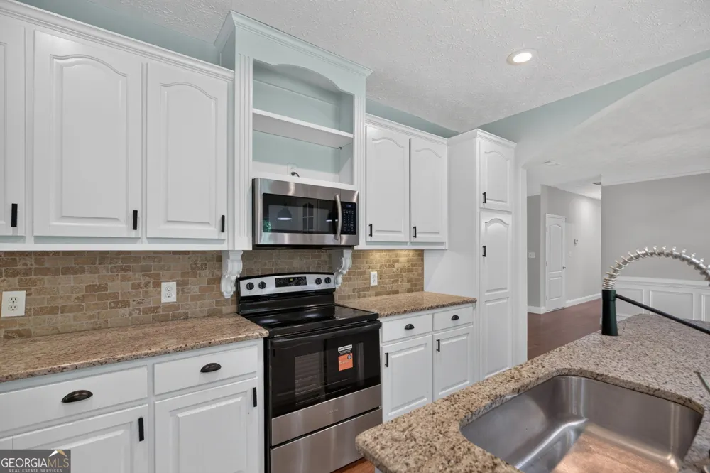 276 Harbour Shores DR Jackson, GA 30233