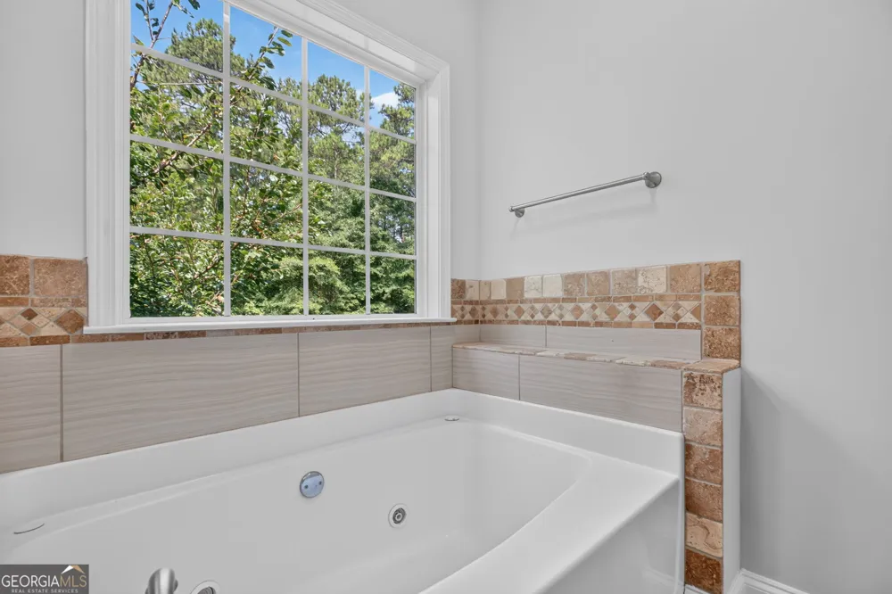 276 Harbour Shores DR Jackson, GA 30233
