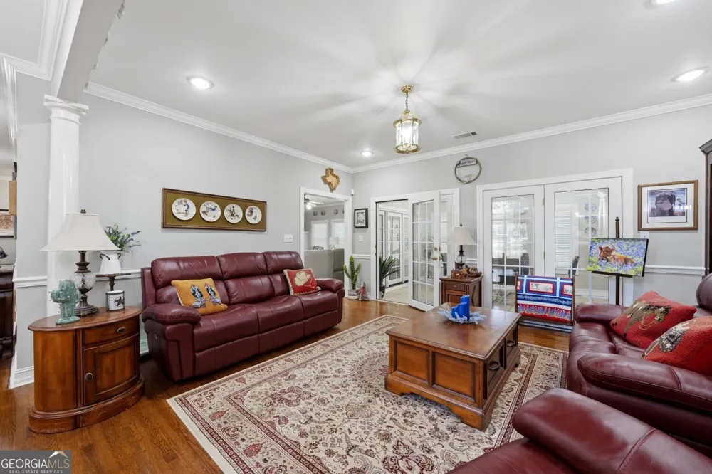128 Cross Creek CIR Macon, GA 31210