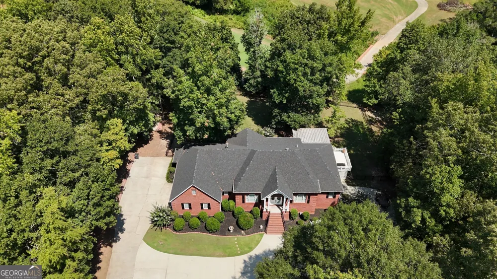128 Cross Creek CIR Macon, GA 31210