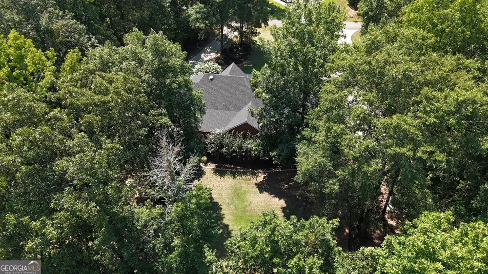 128 Cross Creek CIR Macon, GA 31210