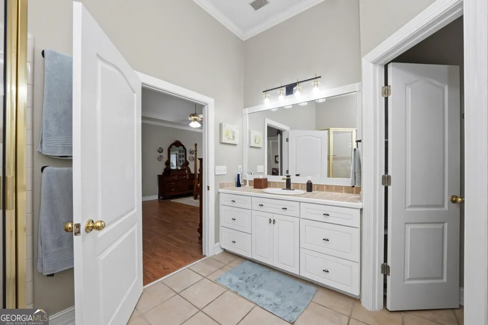 128 Cross Creek CIR Macon, GA 31210