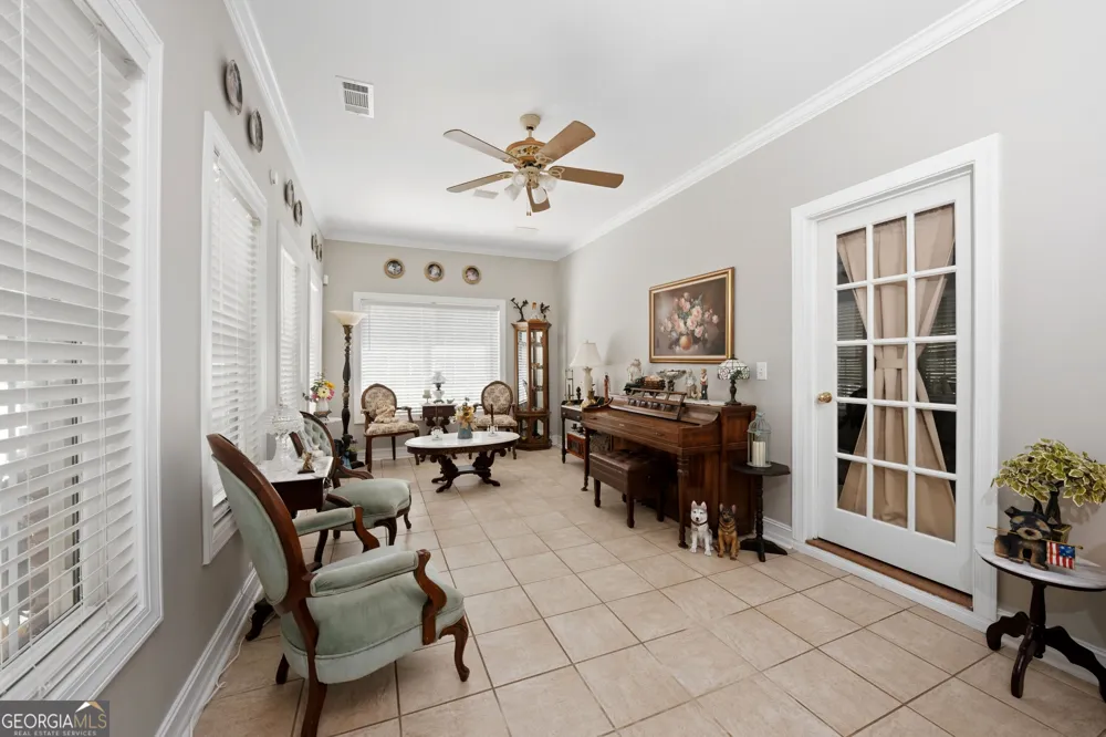 128 Cross Creek CIR Macon, GA 31210