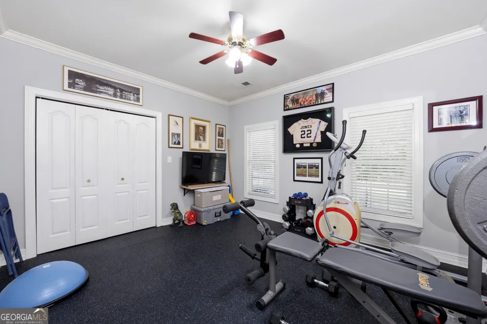128 Cross Creek CIR Macon, GA 31210