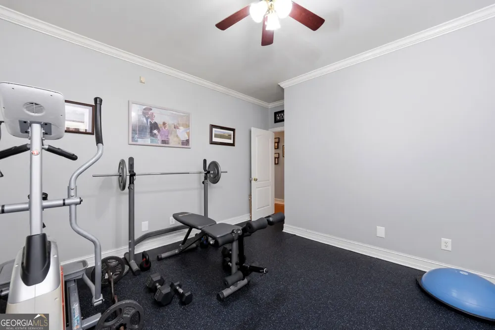 128 Cross Creek CIR Macon, GA 31210