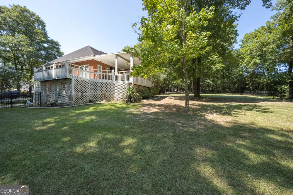 128 Cross Creek CIR Macon, GA 31210