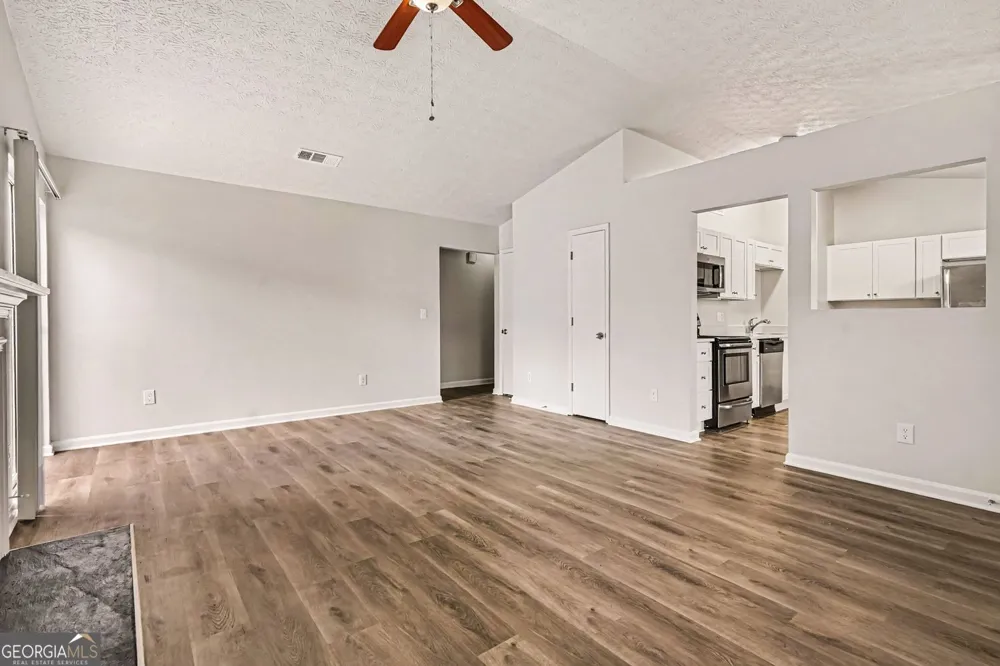 2062 W Morgan's Bluff CT Lithonia, GA 30058