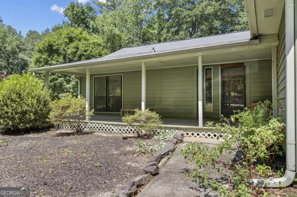 140 Hickory DR Stockbridge, GA 30281