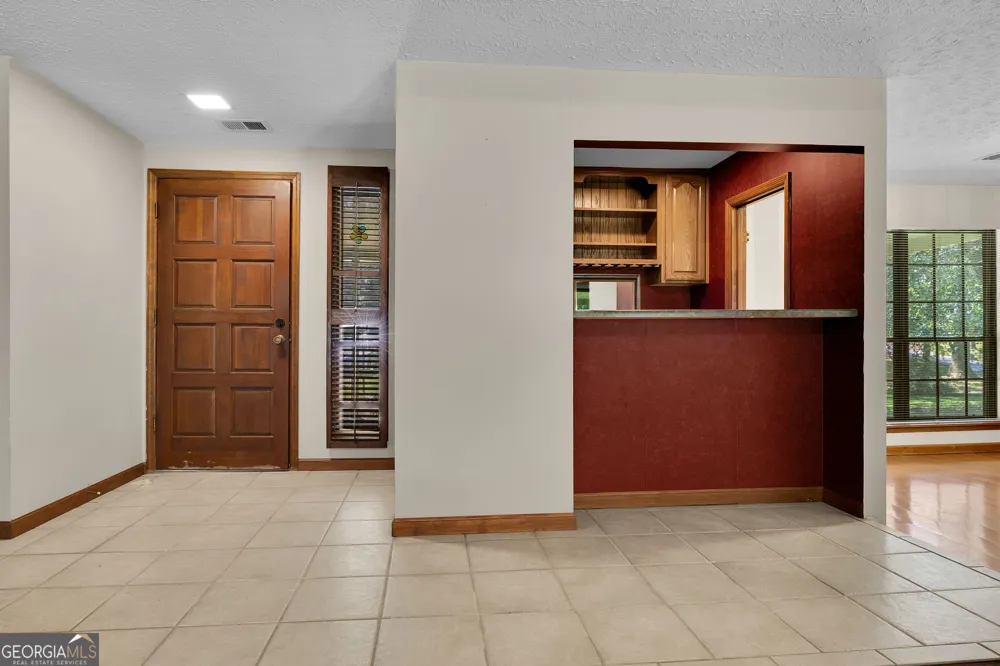 140 Hickory DR Stockbridge, GA 30281