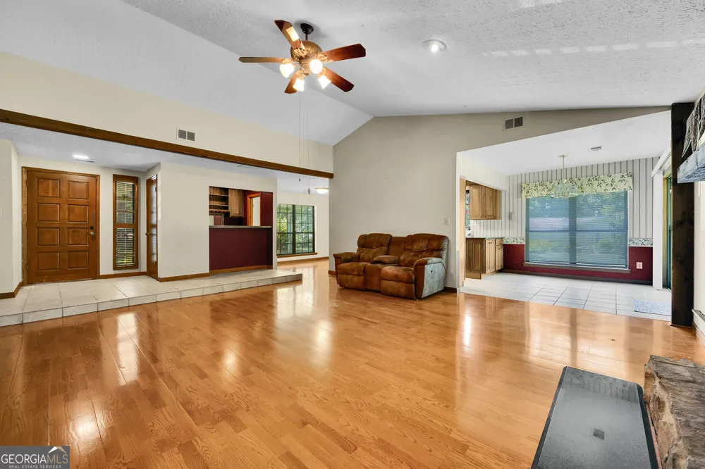 140 Hickory DR Stockbridge, GA 30281