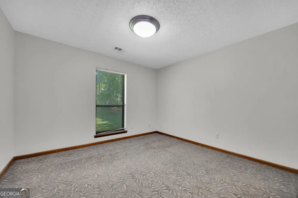 140 Hickory DR Stockbridge, GA 30281