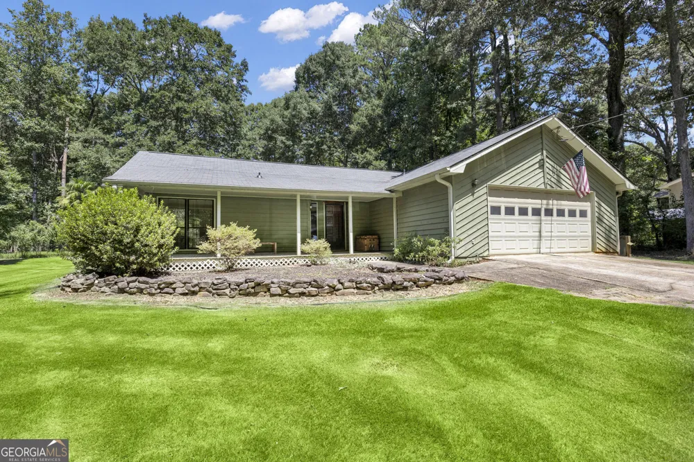 140 Hickory DR Stockbridge, GA 30281