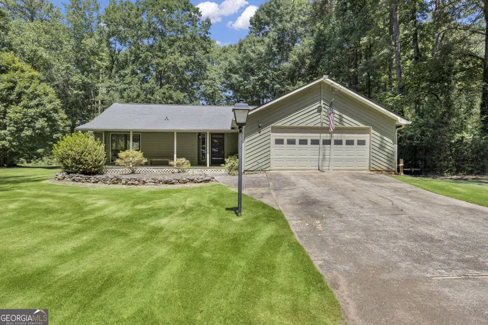 140 Hickory DR Stockbridge, GA 30281