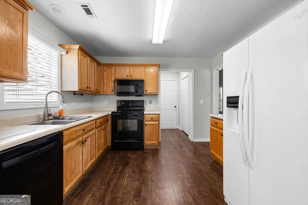20 Walton Woods DR Newnan, GA 30263