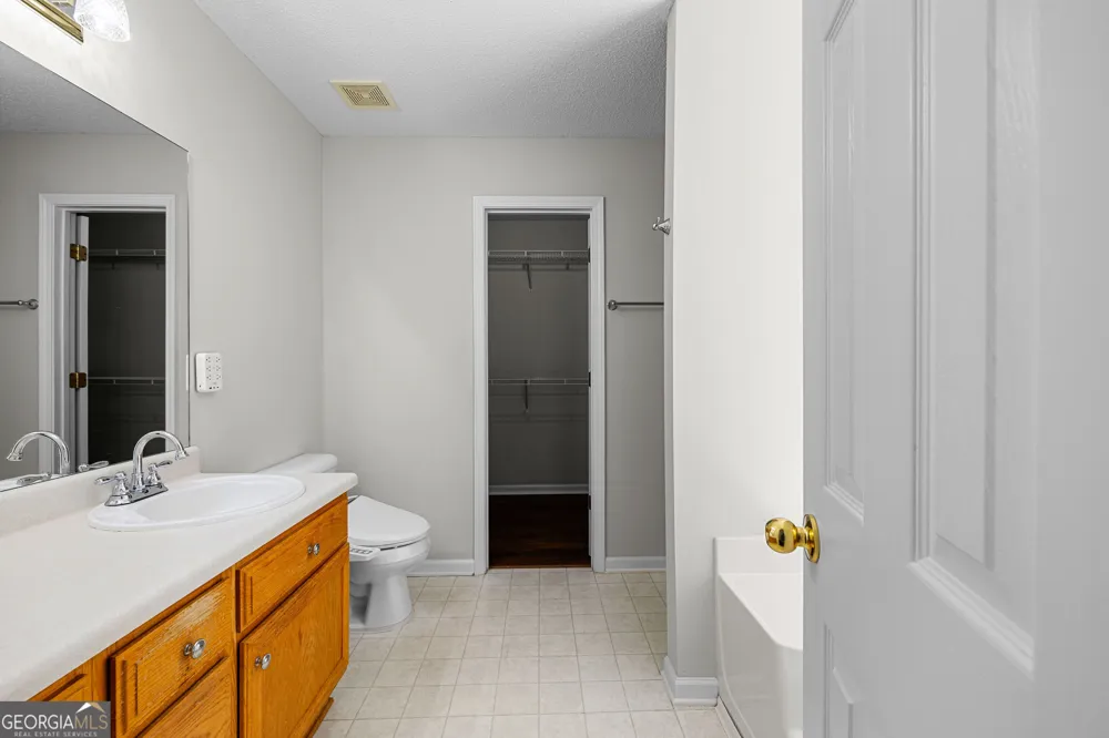 20 Walton Woods DR Newnan, GA 30263
