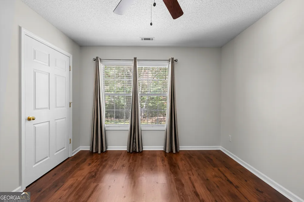 20 Walton Woods DR Newnan, GA 30263