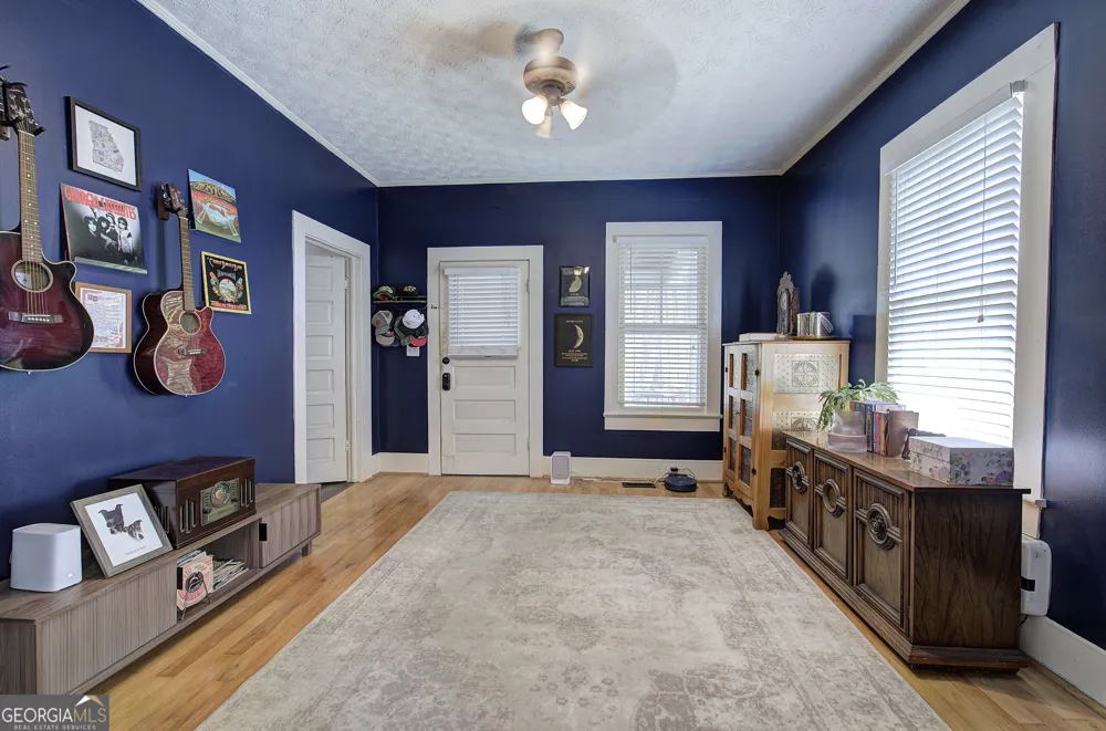 219 Etowah DR Cartersville, GA 30120