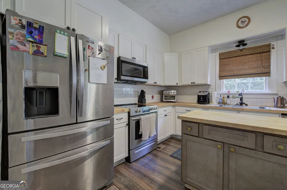 219 Etowah DR Cartersville, GA 30120