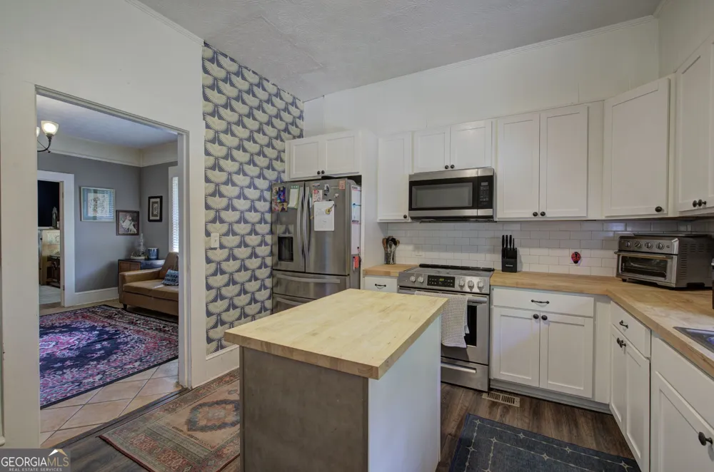 219 Etowah DR Cartersville, GA 30120