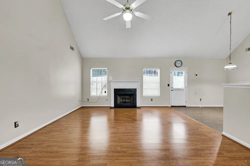6827 Hill Creek CV Lithonia, GA 30058
