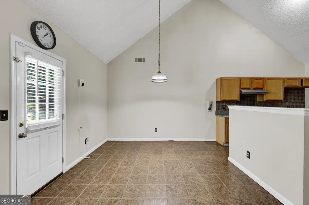 6827 Hill Creek CV Lithonia, GA 30058