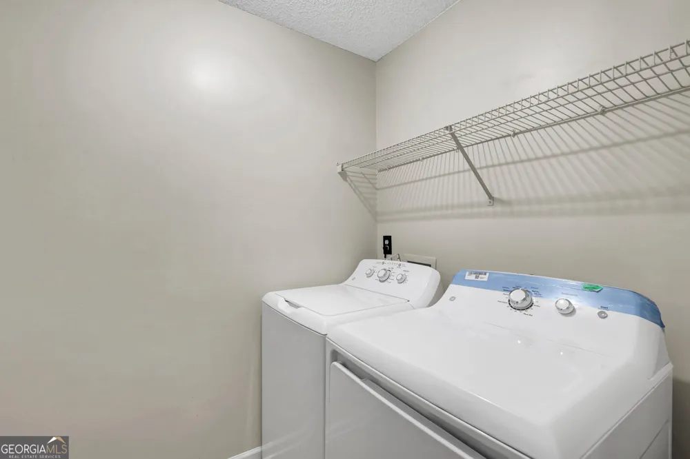 6827 Hill Creek CV Lithonia, GA 30058