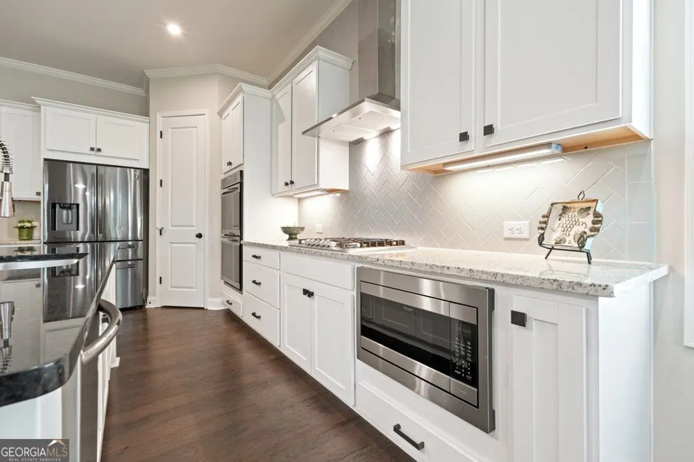 213 Fieldbrook XING Canton, GA 30115