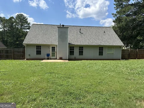 30 Syracuse LN
