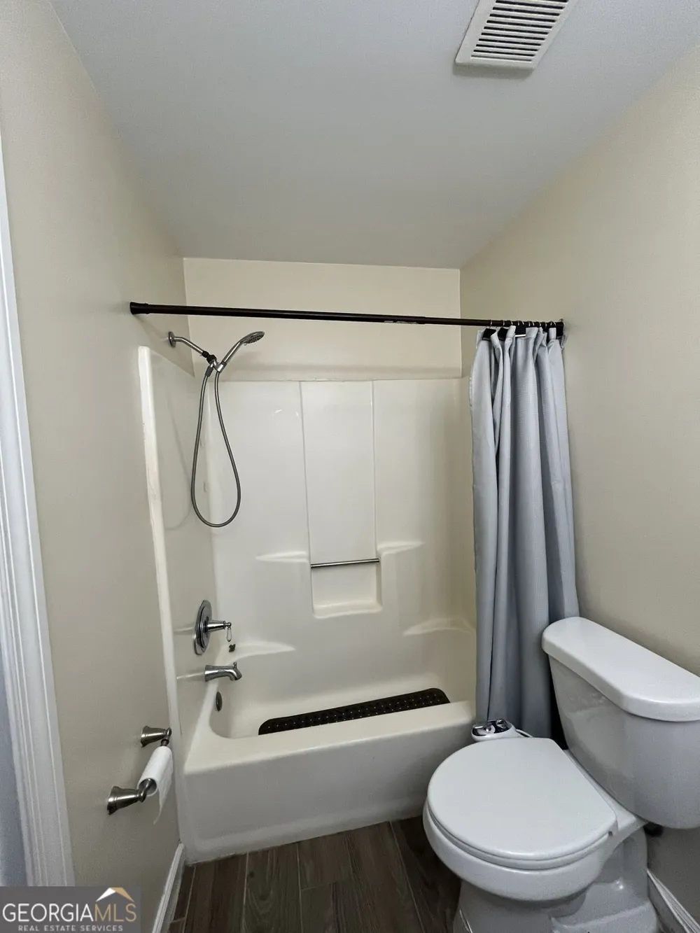 1640 Canberra DR Stone Mountain, GA 30088