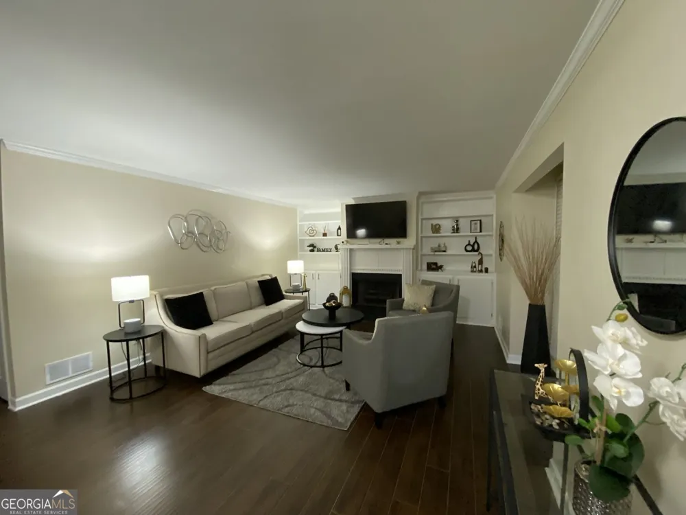 1640 Canberra DR Stone Mountain, GA 30088