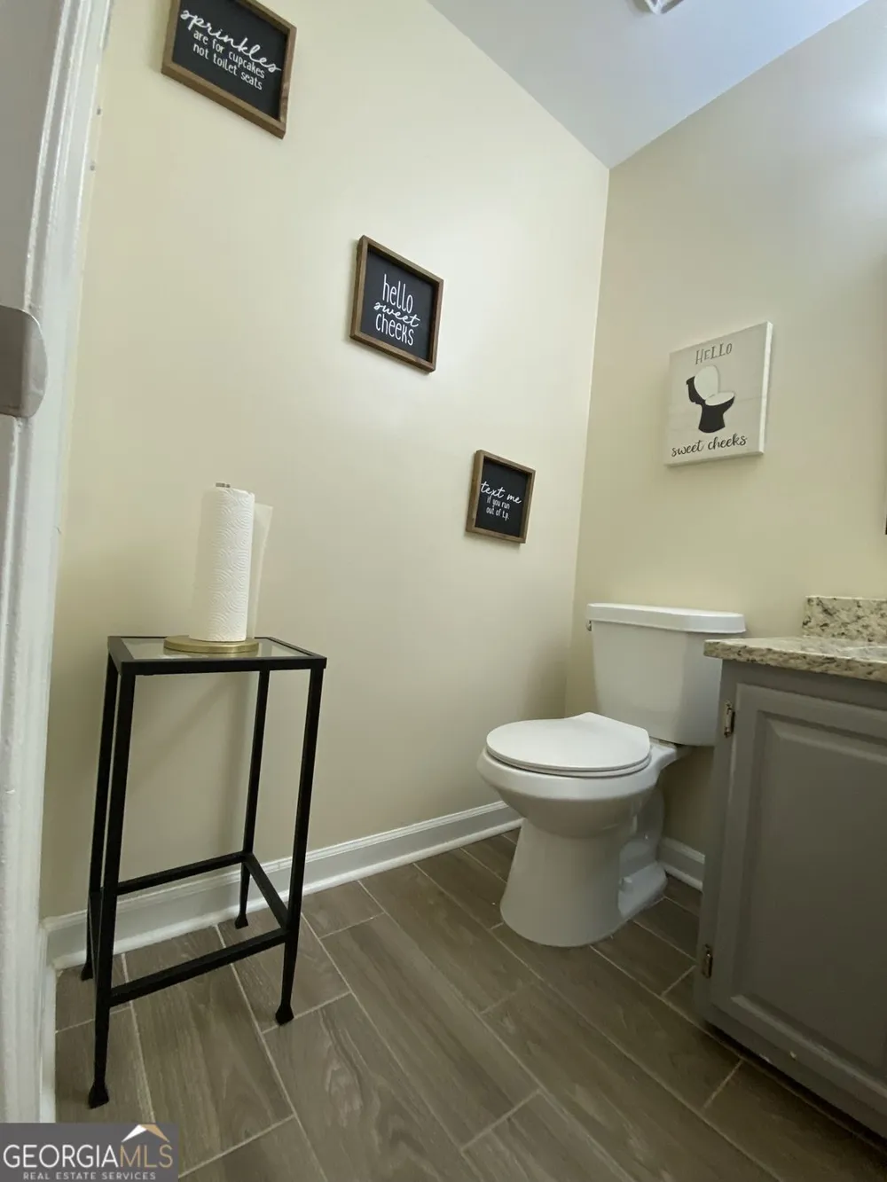 1640 Canberra DR Stone Mountain, GA 30088