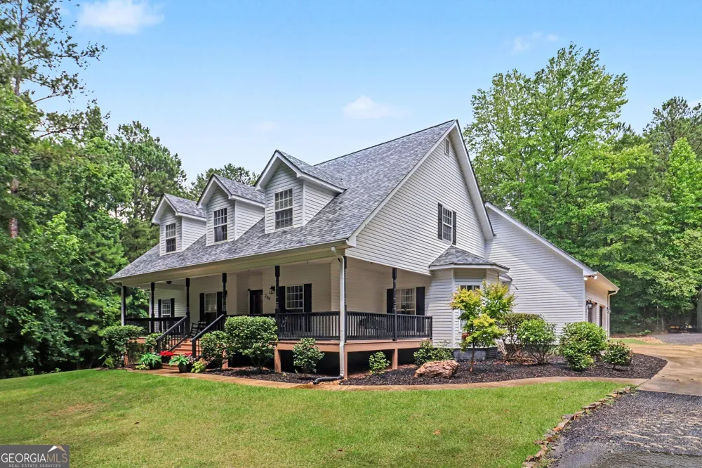 260 Nixon RD Senoia, GA 30276