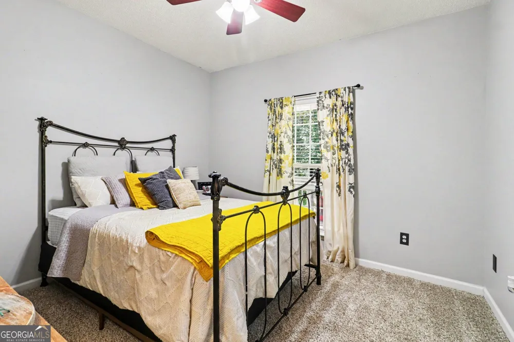 260 Nixon RD Senoia, GA 30276