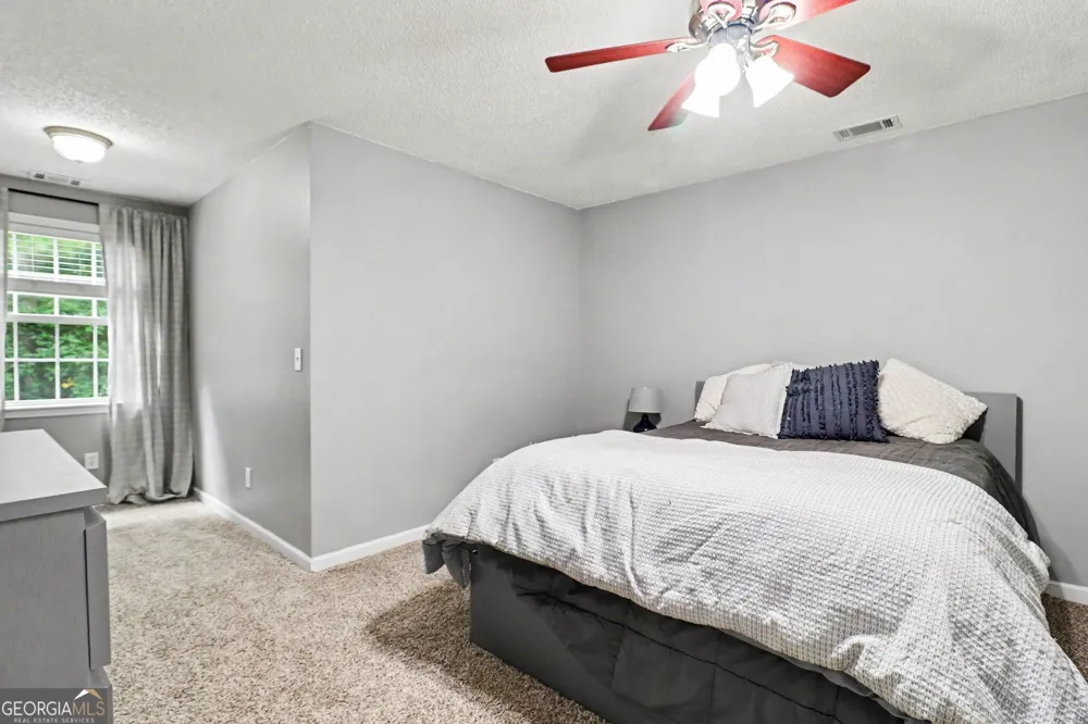 260 Nixon RD Senoia, GA 30276
