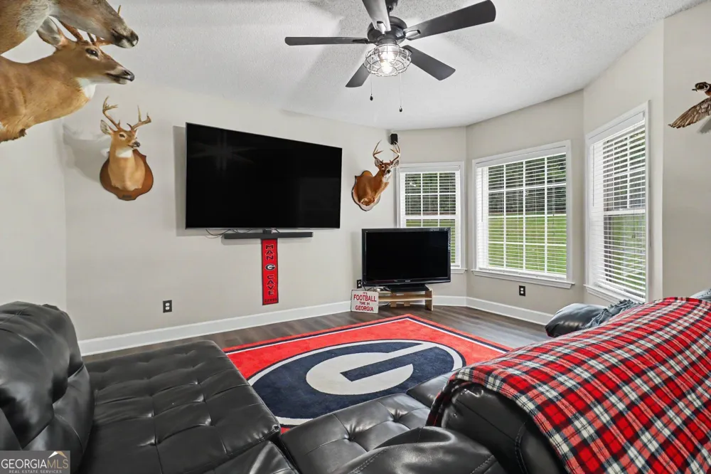 260 Nixon RD Senoia, GA 30276