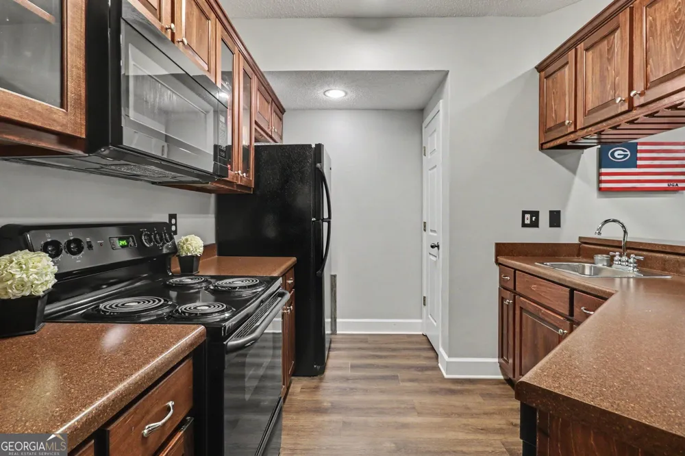 260 Nixon RD Senoia, GA 30276