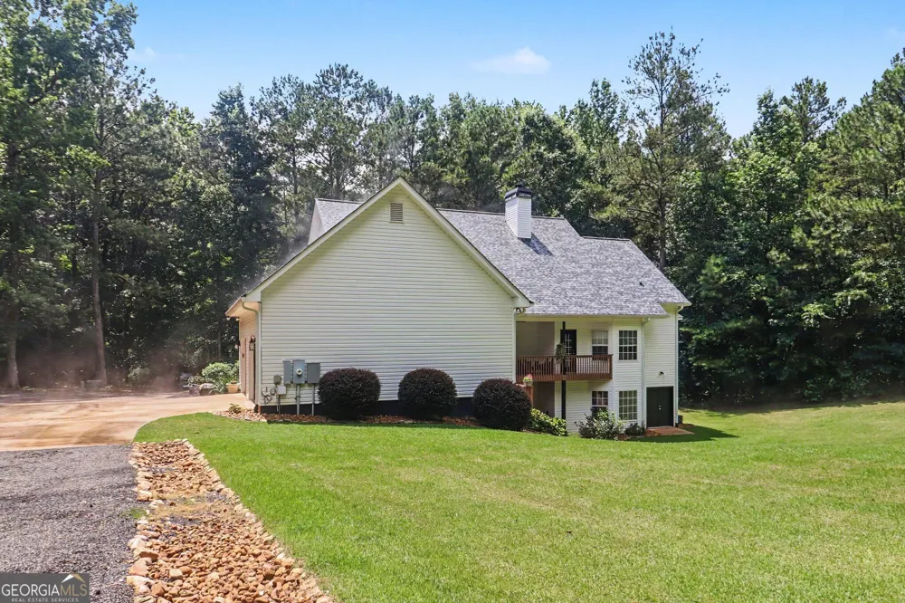 260 Nixon RD Senoia, GA 30276