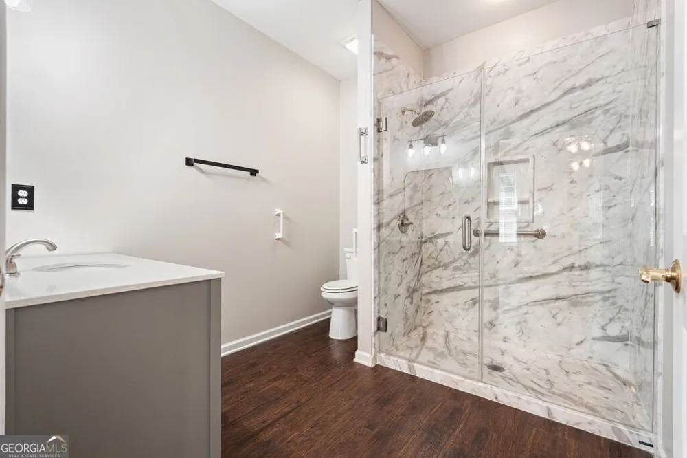 222 Riverstone PL Canton, GA 30114