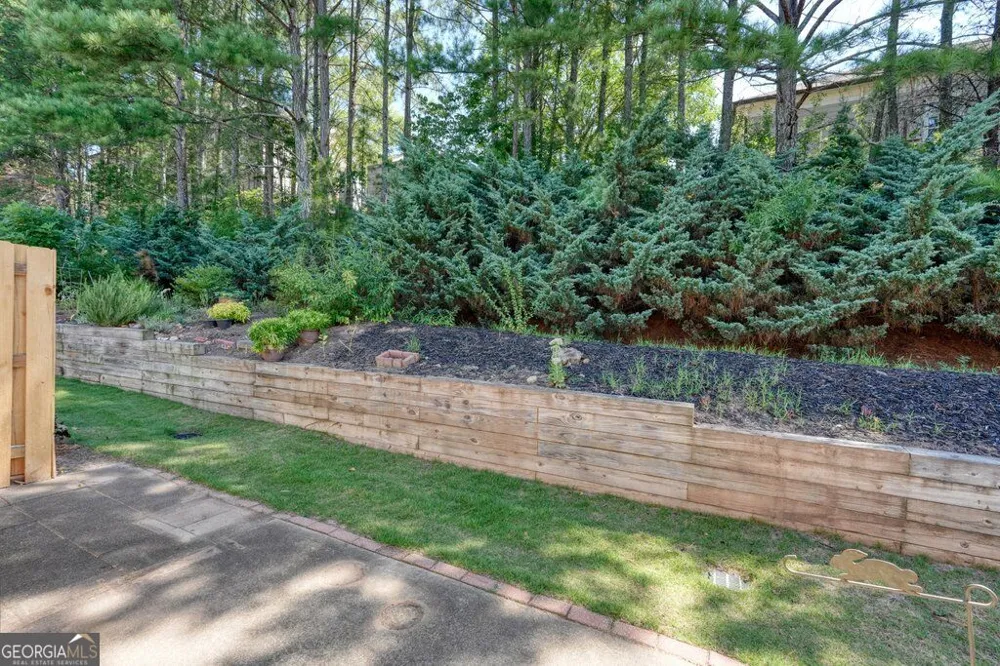222 Riverstone PL Canton, GA 30114