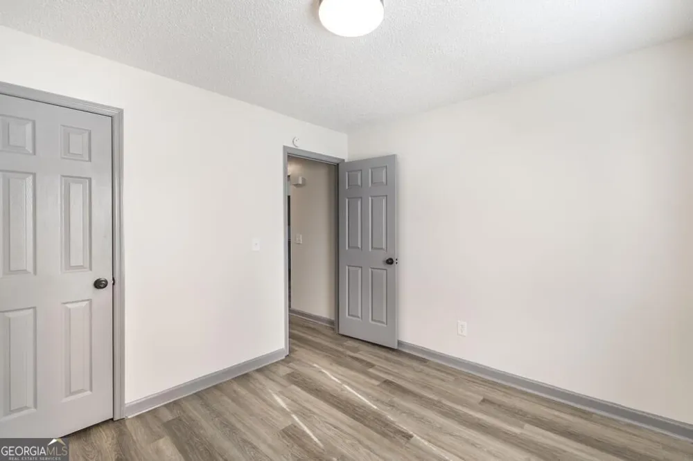 305 Johnson RD Warner Robins, GA 31093